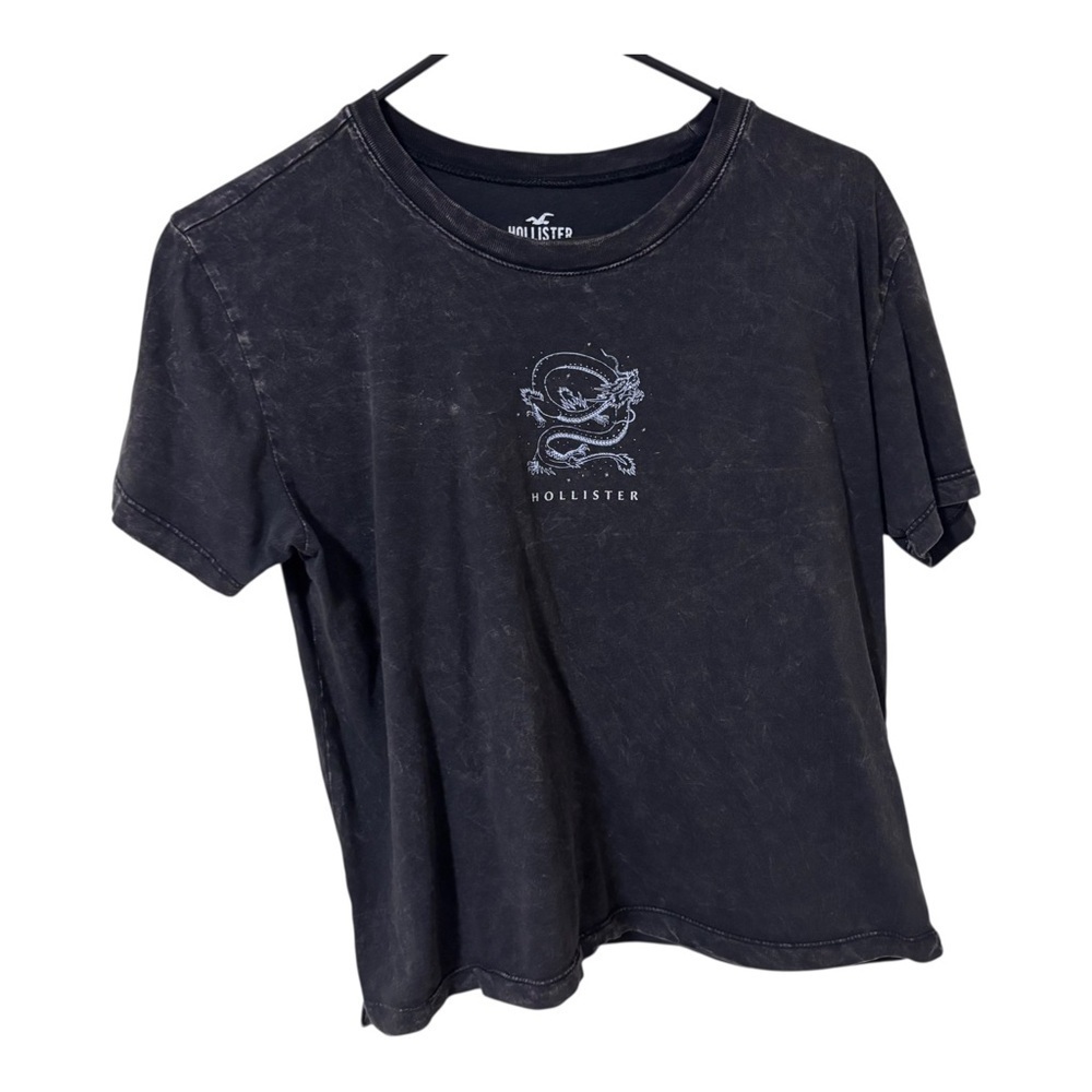 3/$15 Hollister Charcoal black / gray dragon graphic short sleeve cotton Tee